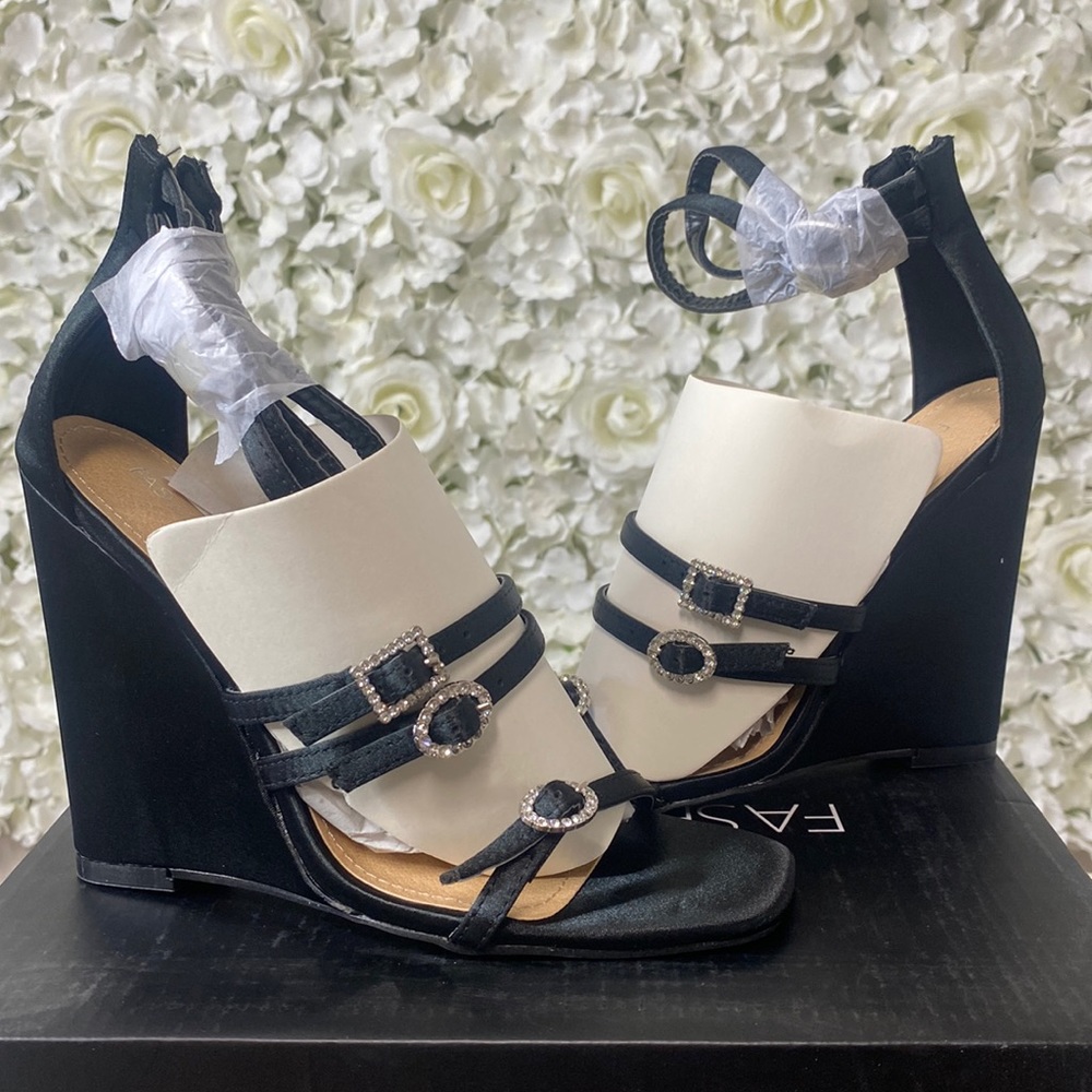 Fashion Nova Wedges brand new never used .